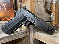 Nighthawk Custom War Hawk Pistol 9906, 9mm, 4.25", Carbon Fiber Grips, Black Finish, 8 Rds