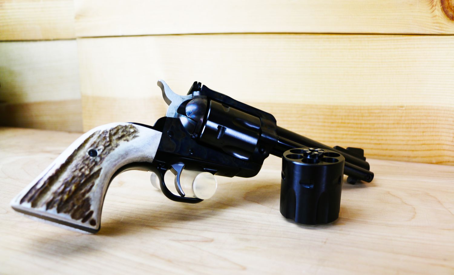 Custom & Collectible Ruger Blackhawk CNCBLKHWK45, 45 Colt, 4.63", Stag Grips, Blued Steel Finish, 6 Rds