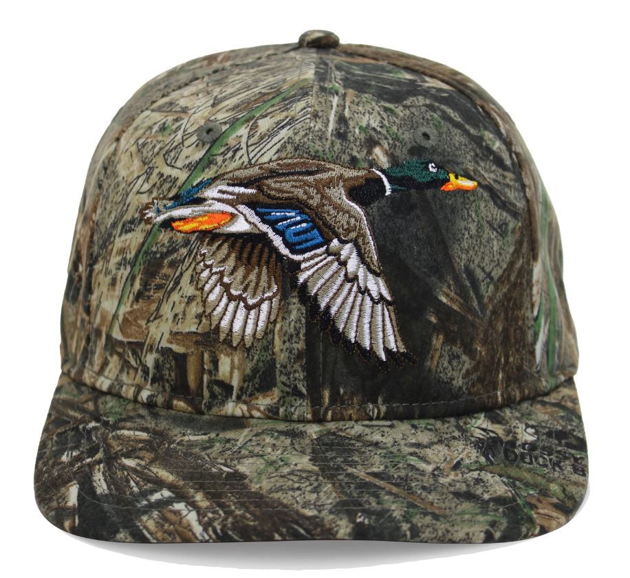 Paramount Outdoors, Flying Mallard 6-Panel on Mossy Oak Duck Blind (PAO2428-KDB-OSFM)