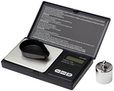 Hornady 050107 1500 Grain Electronic Scale w/100 Gram Calibration Weight