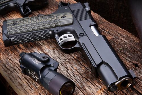 Nighthawk Custom Heine Signature Recon 9586, 9MM, 5", G10 Grips, Black Nitride Finish, 9 Rds