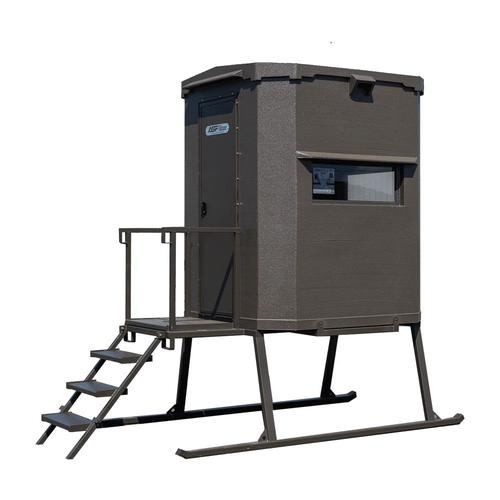 All Season Feeders Little Chingon Stand on 3 FT Skid (200270)