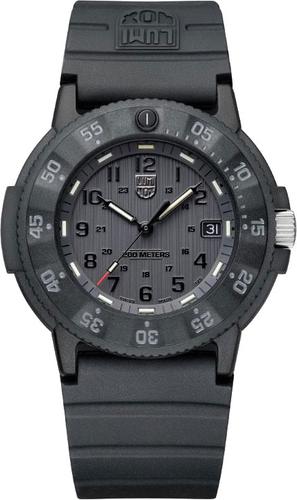 Luminox Original Navy Seal Watch XS.3001.EVO.Z.SET Black Dial, Grey Figures, 43mm, Black Rubber Band